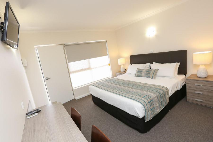 Seven Pines Motor Inn Μιλντούρα Δωμάτιο φωτογραφία